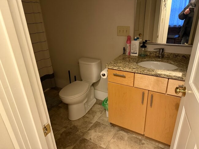 Photo - 105 Main St Apartment