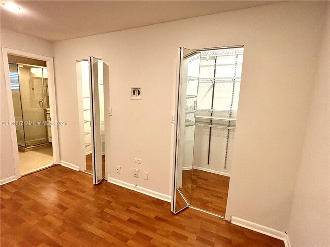 Foto del edificio - 3328 Quail Close