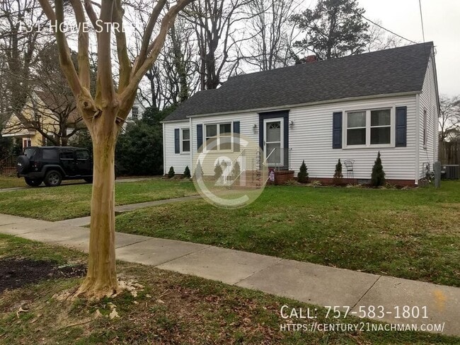 Building Photo - 131 Howe St