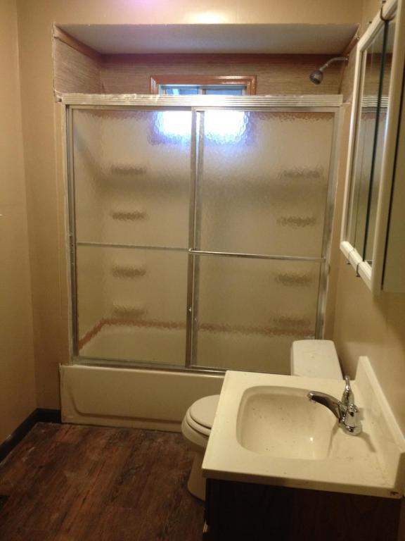 Foto del edificio - 52 Railroad St SW