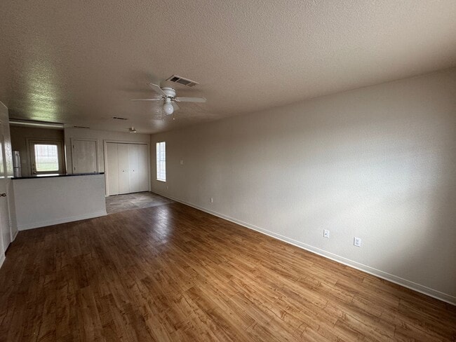 Building Photo - 3408 Zephyr Rd