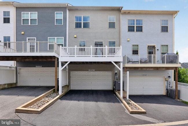 Building Photo - 12241 Bluffwood Ter
