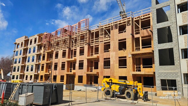 Building Photo - Meridian Cary