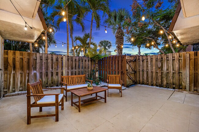 Foto del edificio - 825 Center St