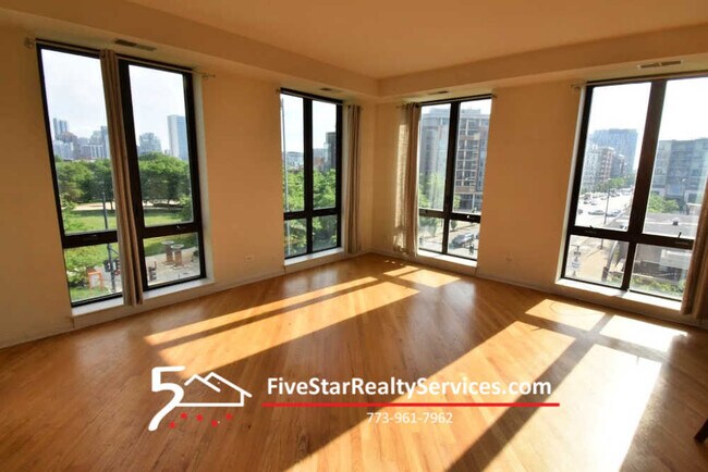 Foto del edificio - 343 W Old Town Ct