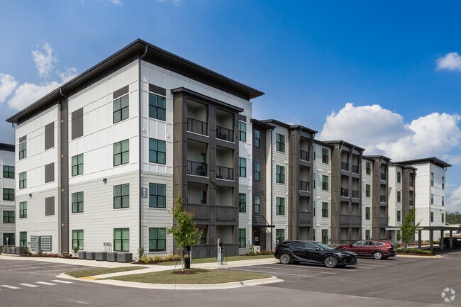 Building Photo - The Waters at Freeport