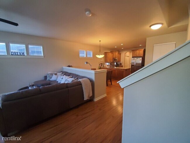 Foto del edificio - 1 br, 1.5 bath House - 0000 Comet Lane