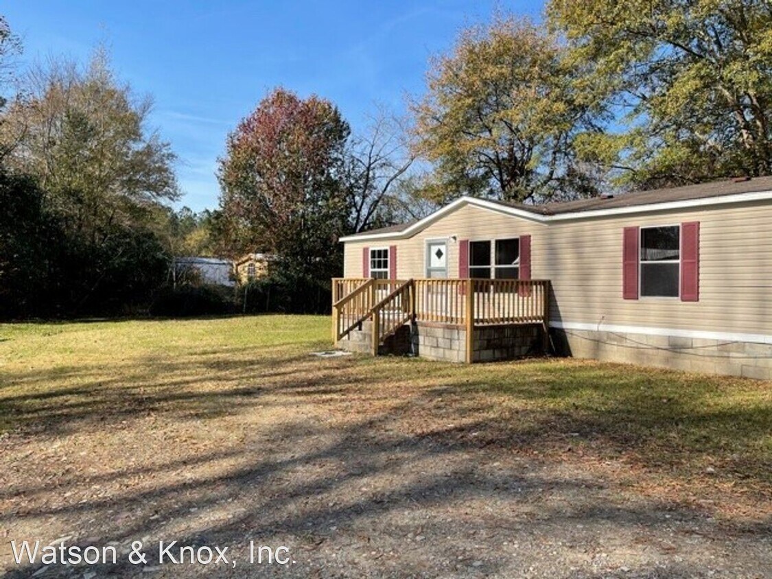 Foto principal - 3 br, 2 bath House - 210 Jones Rd