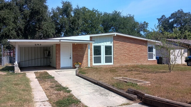 Building Photo - Room in Single Family Home on Congress Ave