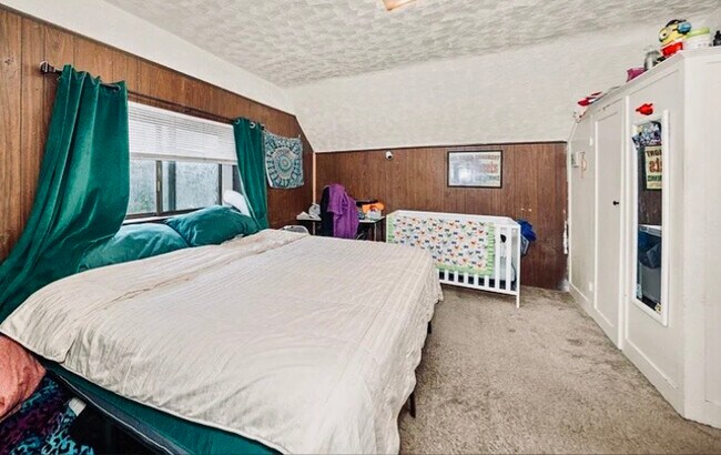 Foto del edificio - 1707 W Mansfield Ave