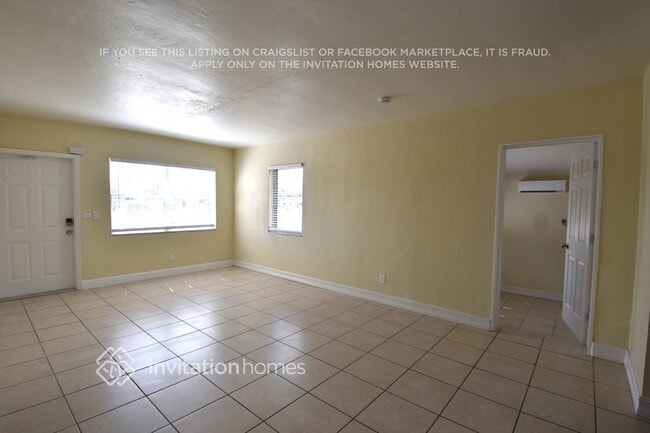 Building Photo - 1511 NE 205th Terrace