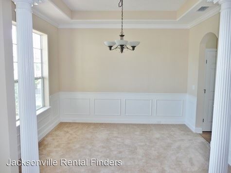 Fotografía del edificio - 824 N End St