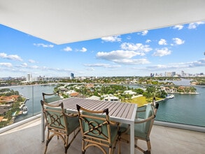 Building Photo - 3055 Harbor Dr