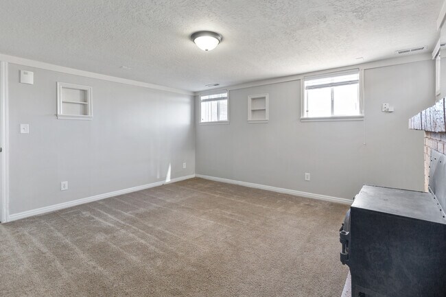 Sala de estar - 71 S Orchard Dr