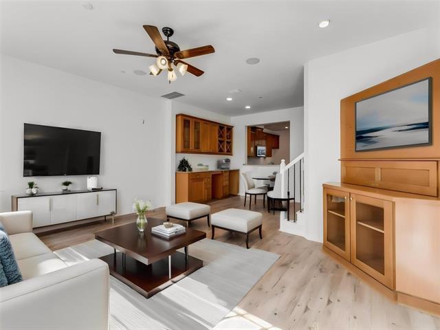 Foto del edificio - 3942 Sugar Tree Way