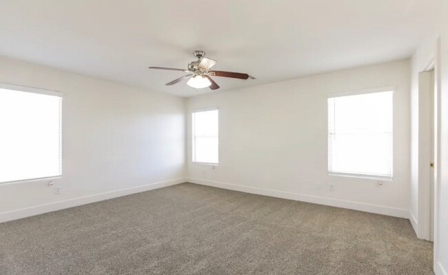 Foto del edificio - 7408 Easingwold Dr