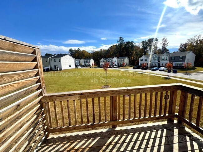 Foto del edificio - 2727 Chert Ln