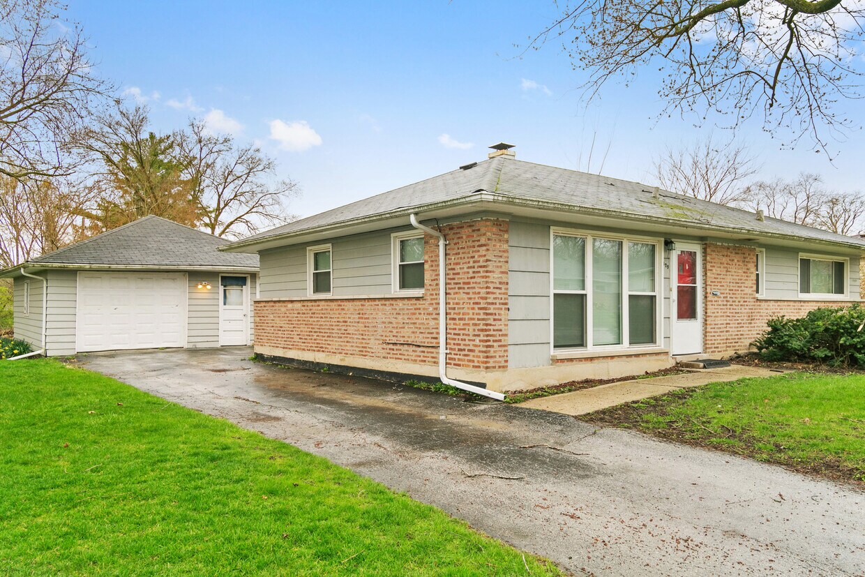 Primary Photo - 129 Nauvoo St