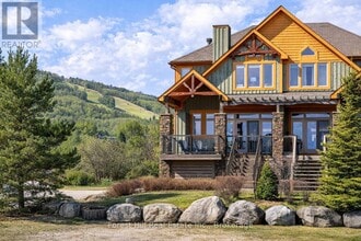 Building Photo - 196 Blueski George Crescent