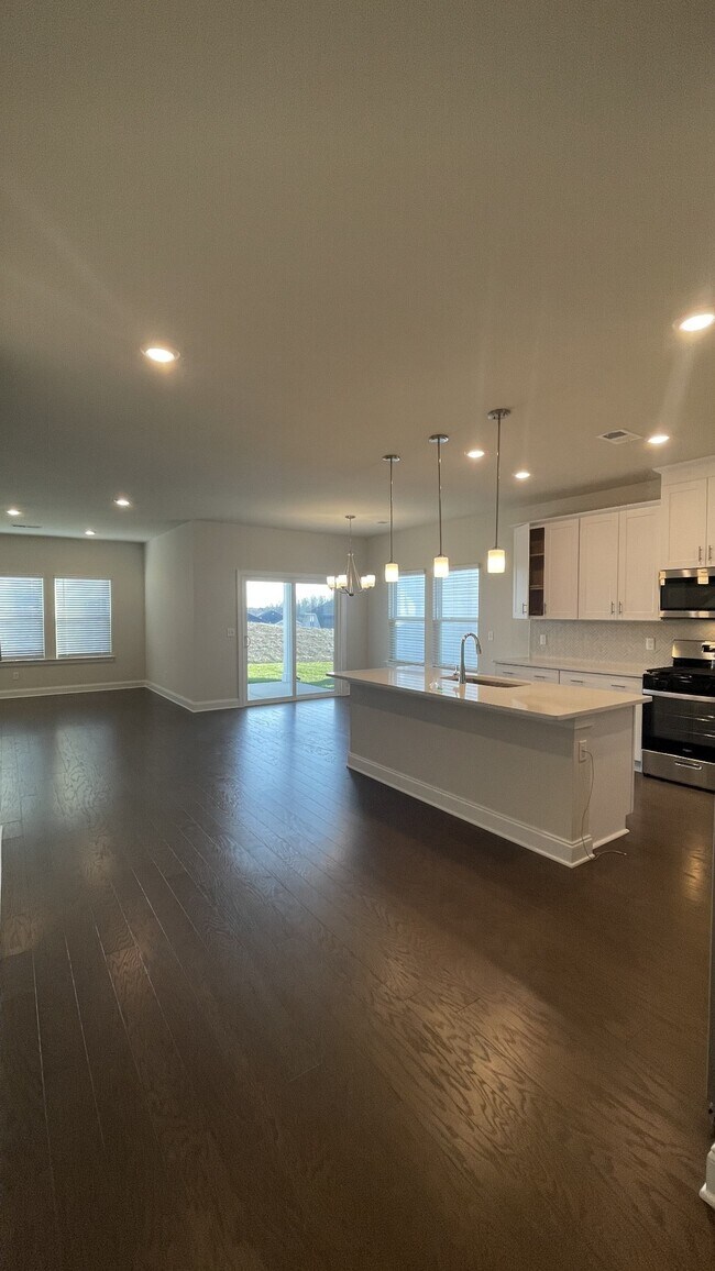 1236 Dutch peak, Lebanon, TN 37090 House for Rent in Lebanon, TN