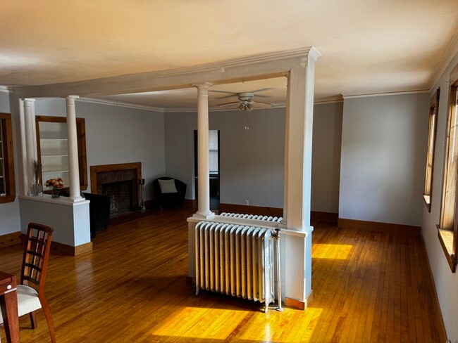 Foto del edificio - 42 Summer St