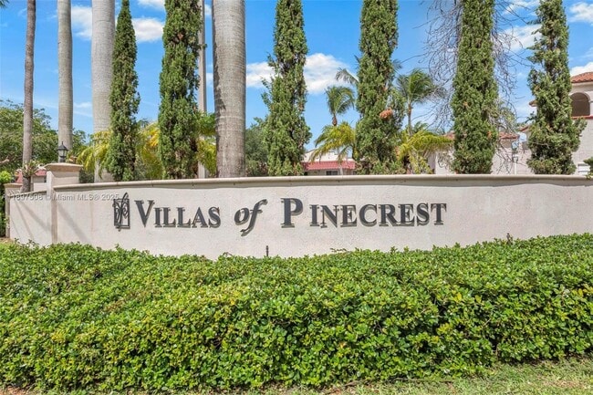 Foto del edificio - 6709 N Kendall Dr