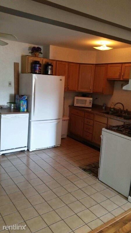 Building Photo - 17242 71st Ct