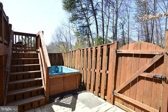 Building Photo - 5554 Jowett Ct