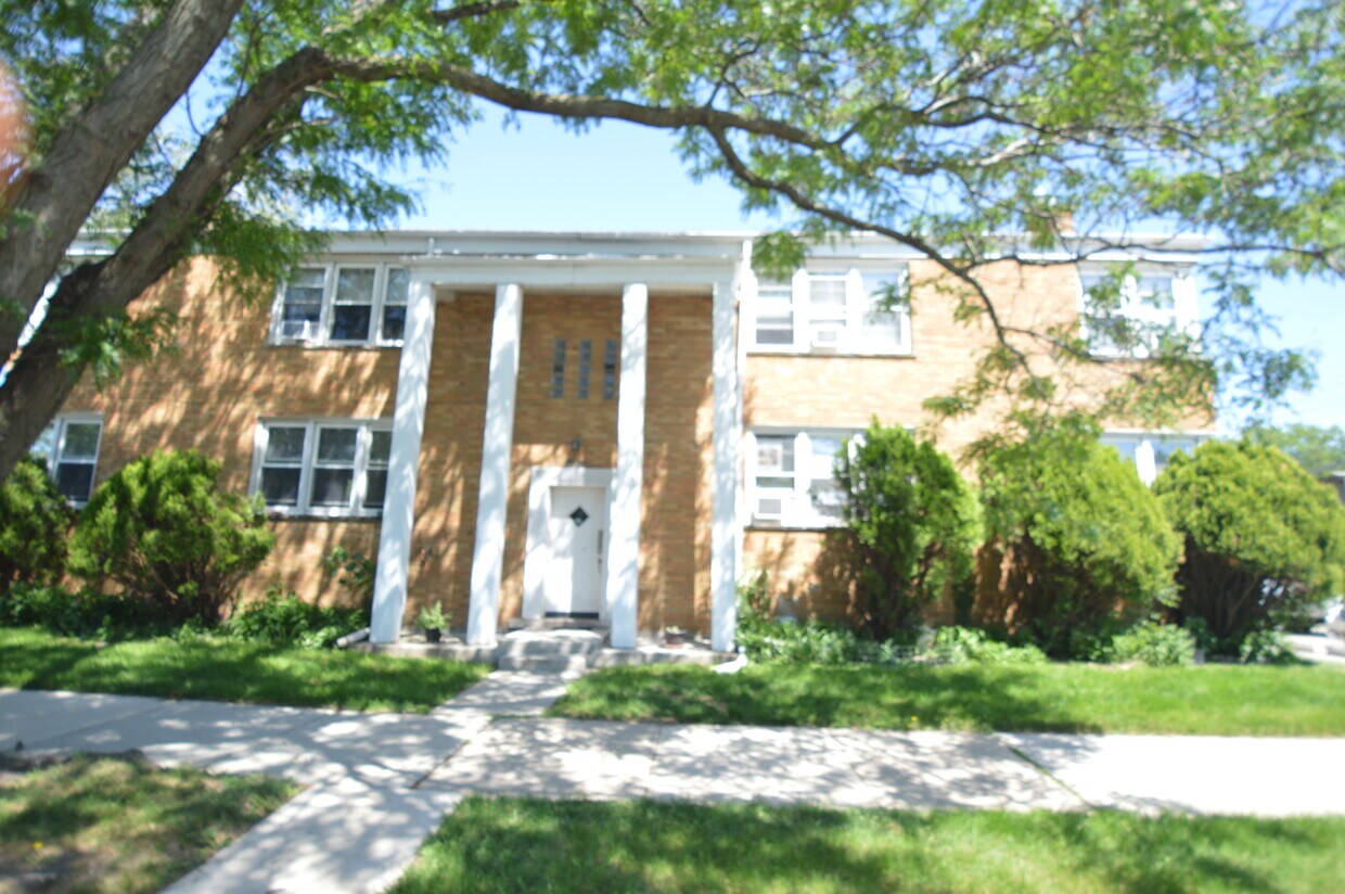7921 Niles Ave Unit 1N, Skokie, IL 60077 7921 Niles Ave Skokie, IL