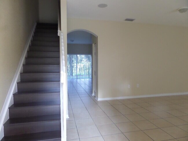 Foto del edificio - 14007 SW 49th St