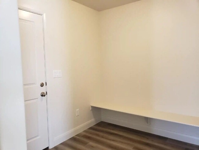 Building Photo - “St. George, Aspen Estates: 5 spacious bed...