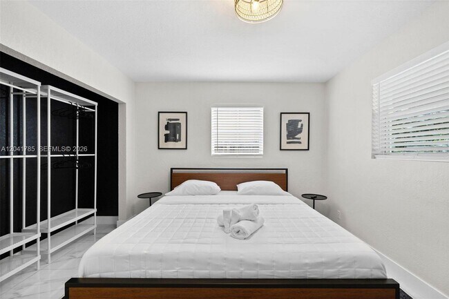 Foto del edificio - 710 SW 70th Ave