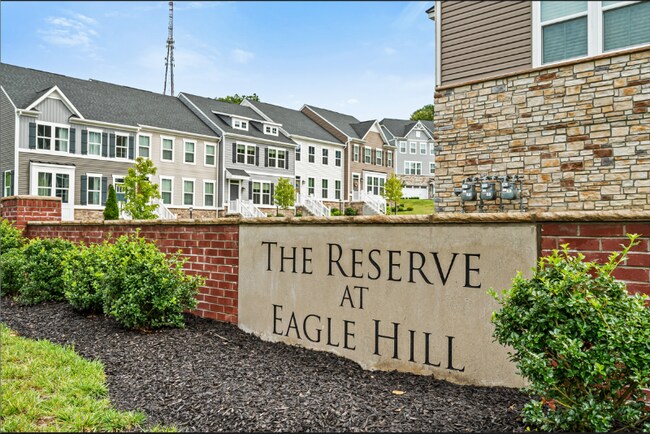 Foto del edificio - 105 Moyer Hill Dr