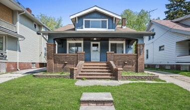 Building Photo - 11408 Headley Ave