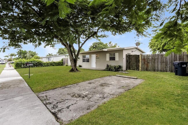Foto del edificio - 14630 SW 104th Ave