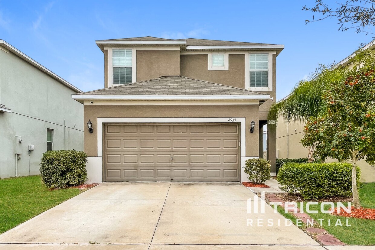 Foto principal - 4937 Reflecting Pond Cir
