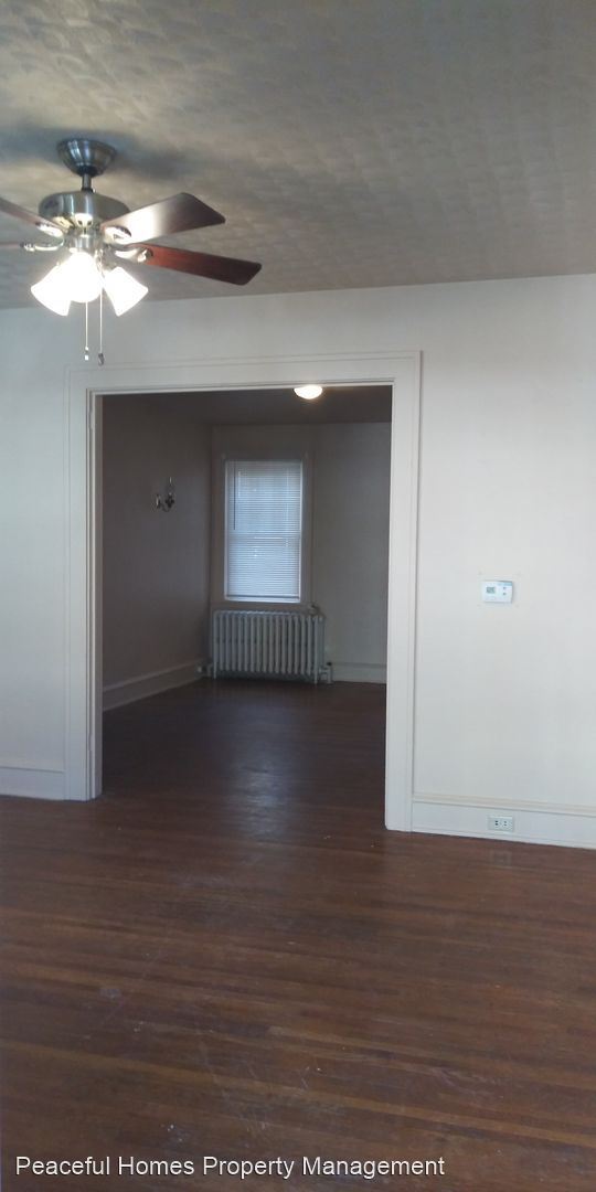 Foto del edificio - 3 br, 1 bath House - 444 W Vine St