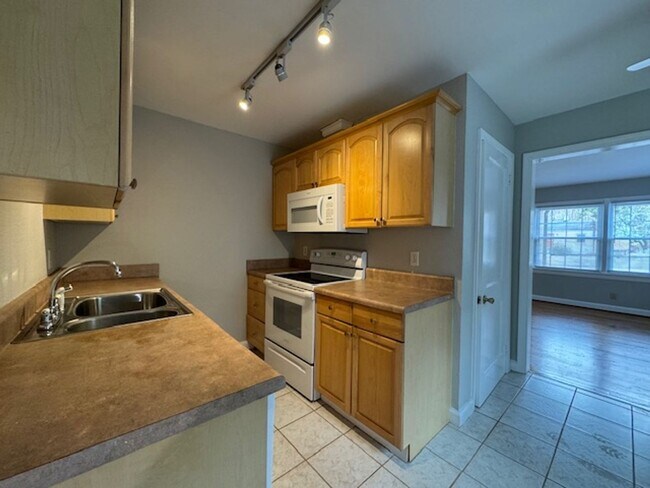 Foto del edificio - Carve Out A Great Life in the Heart of Cary!