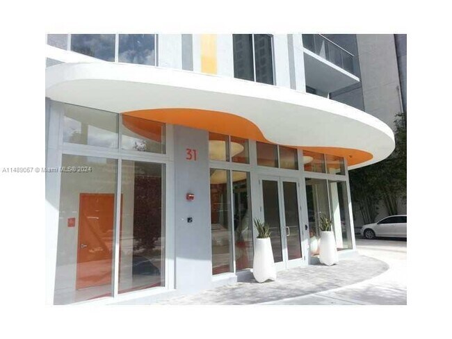 Foto del edificio - 31 SE 6th St
