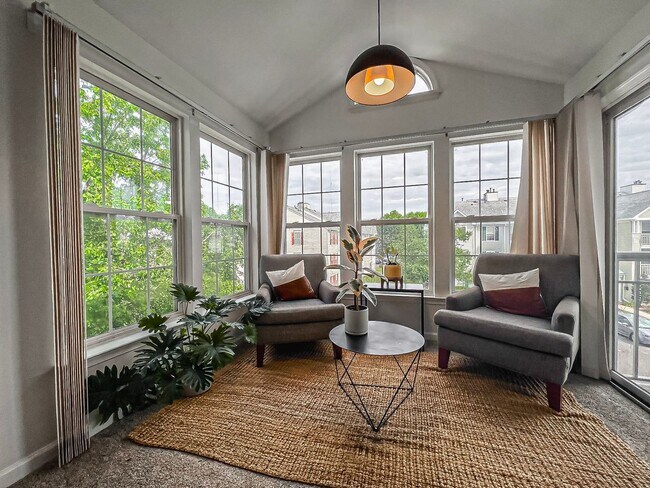 Foto del edificio - Stylish and Light-filled 2 Bedroom 2 Bathr...