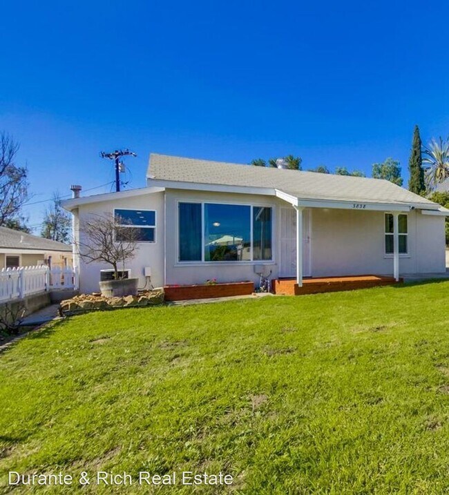 Building Photo - 2 br, 1 bath House - 3838 Costa Bella Dr. (A)