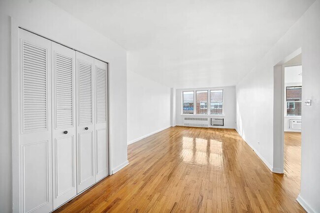 Building Photo - 415 Argyle Rd
