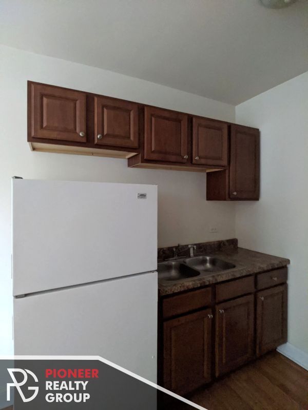 Foto del edificio - 2600 N Kimball Ave