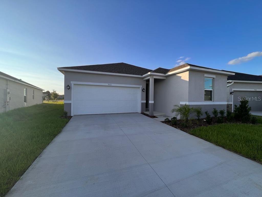 Primary Photo - 9011 Oscraft Dr