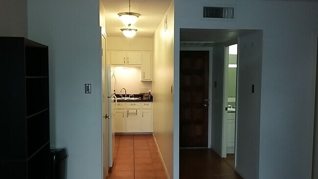 Foto del edificio - 1418 Beech Ave