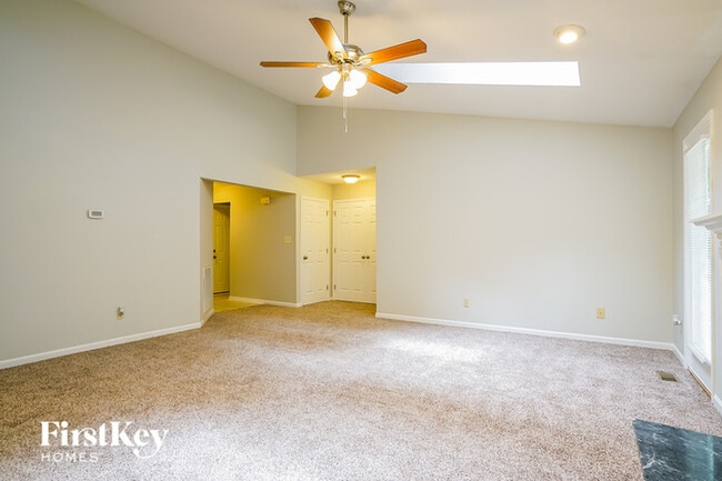 Building Photo - 5208 Wallingford Dr