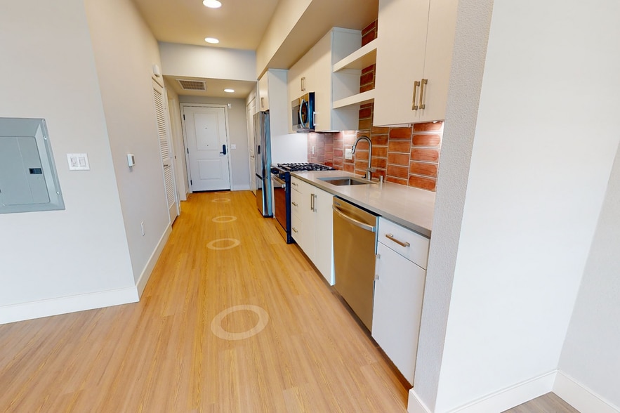 Bowen Apartments