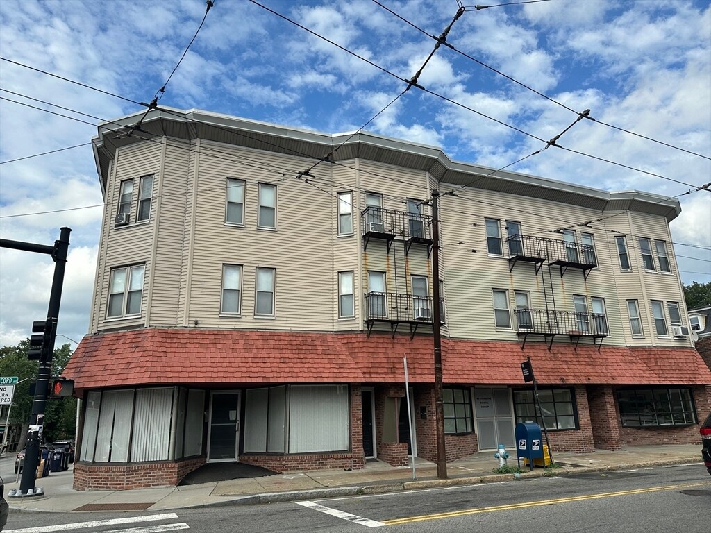 Foto principal - 195 Concord Ave