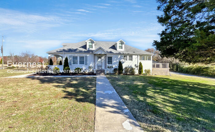 Foto principal - 1618 Hickory Valley Rd