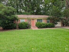 Building Photo - 1820 Medart Dr
